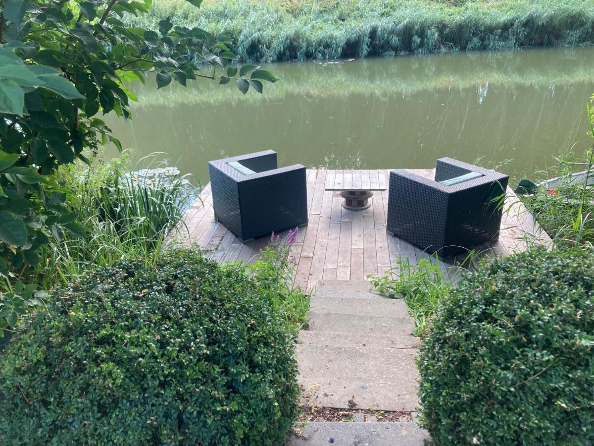 Domaine De La Bergerie Villa Zuid-Beijerland Luaran gambar